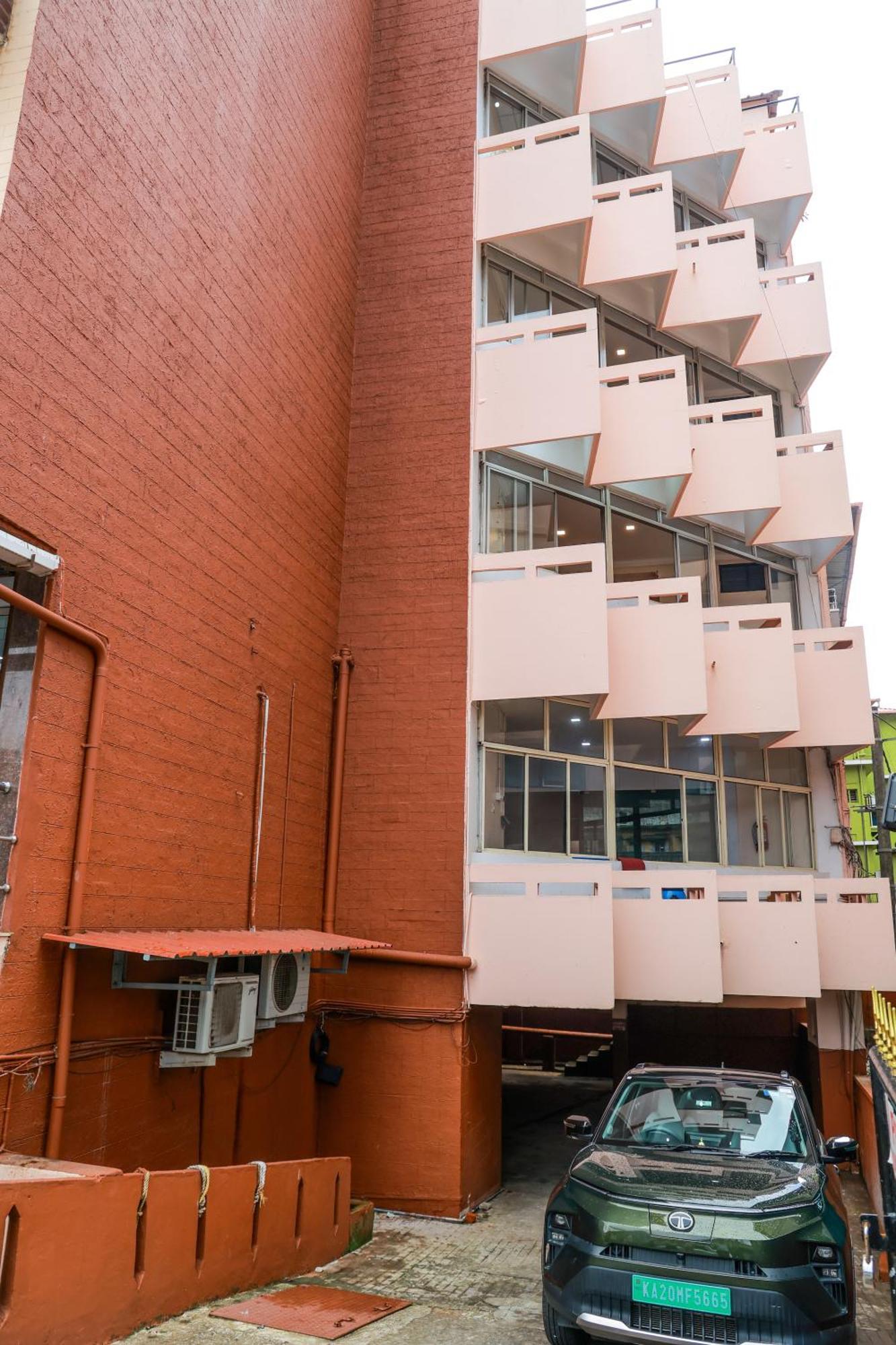 Hotel Janardana Udupi Exterior photo