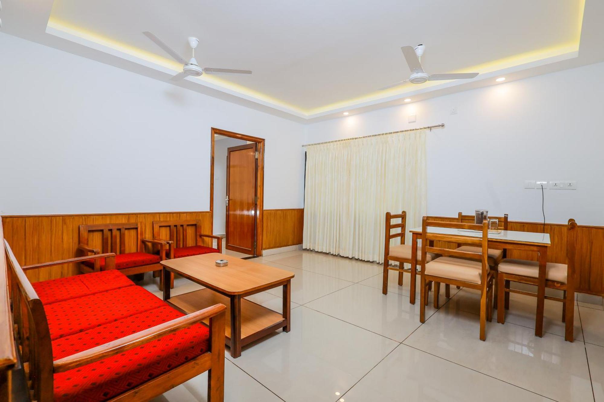 Hotel Janardana Udupi Exterior photo